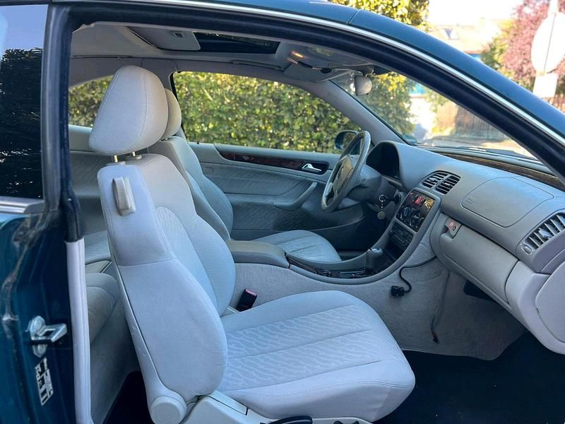 Gebraucht Mercedes CLK200 136 PS (100 kW) 1997 Grün Coupé