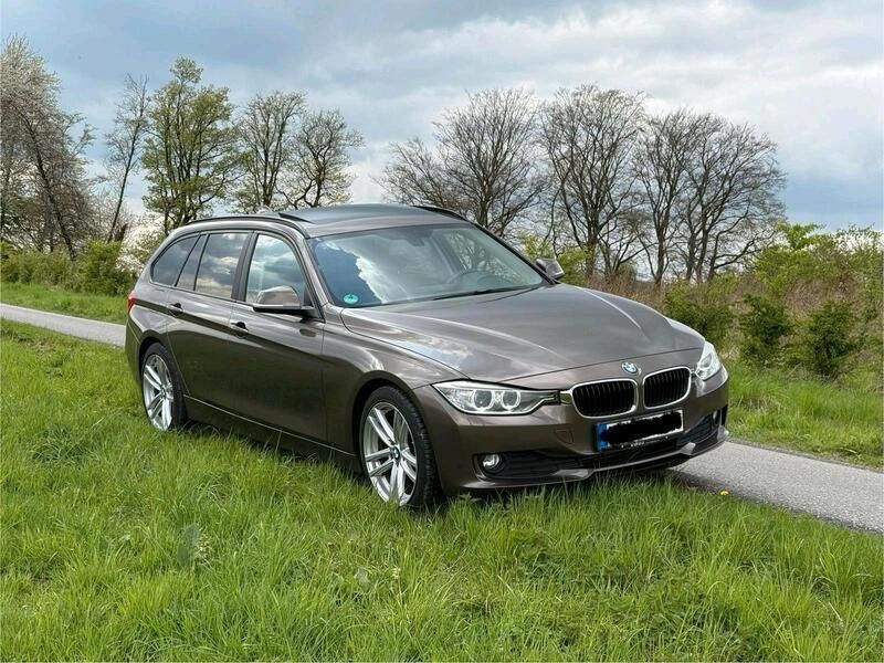 Andere außenfarben Gebraucht 2013 BMW 320 Kombi | 9.400 € (Fairer Preis) - Bild 1/4