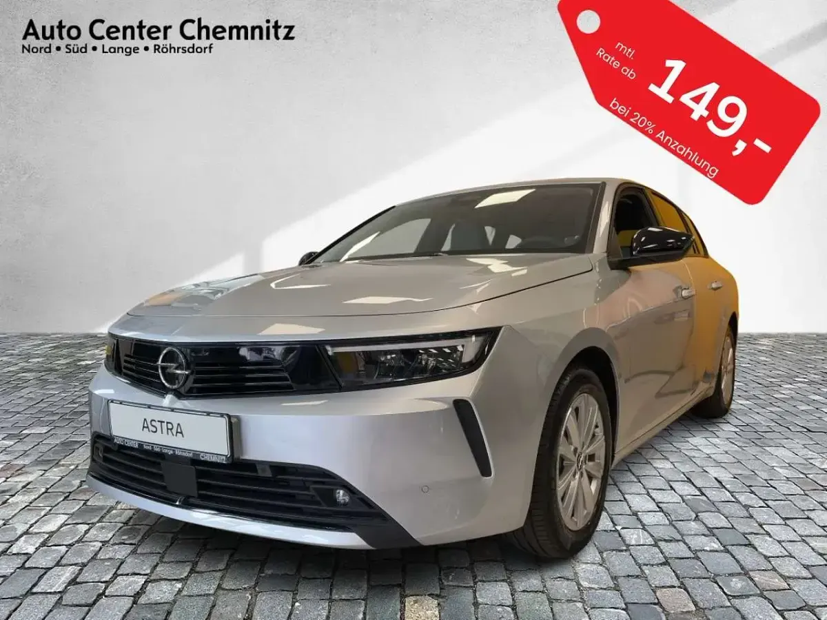 Gebraucht Opel Astra Edition 110 PS (80 kW) 2024 Kristall silber Kombi