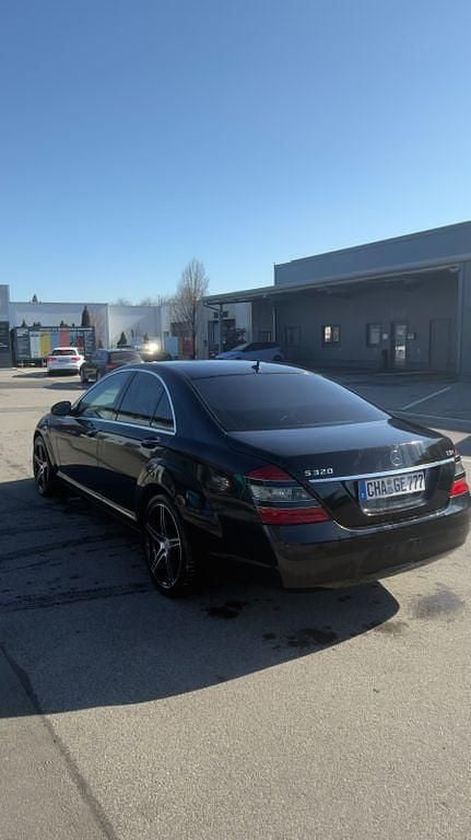 Gebraucht Mercedes S320 235 PS (172 kW) 2009 Schwarz Limousine