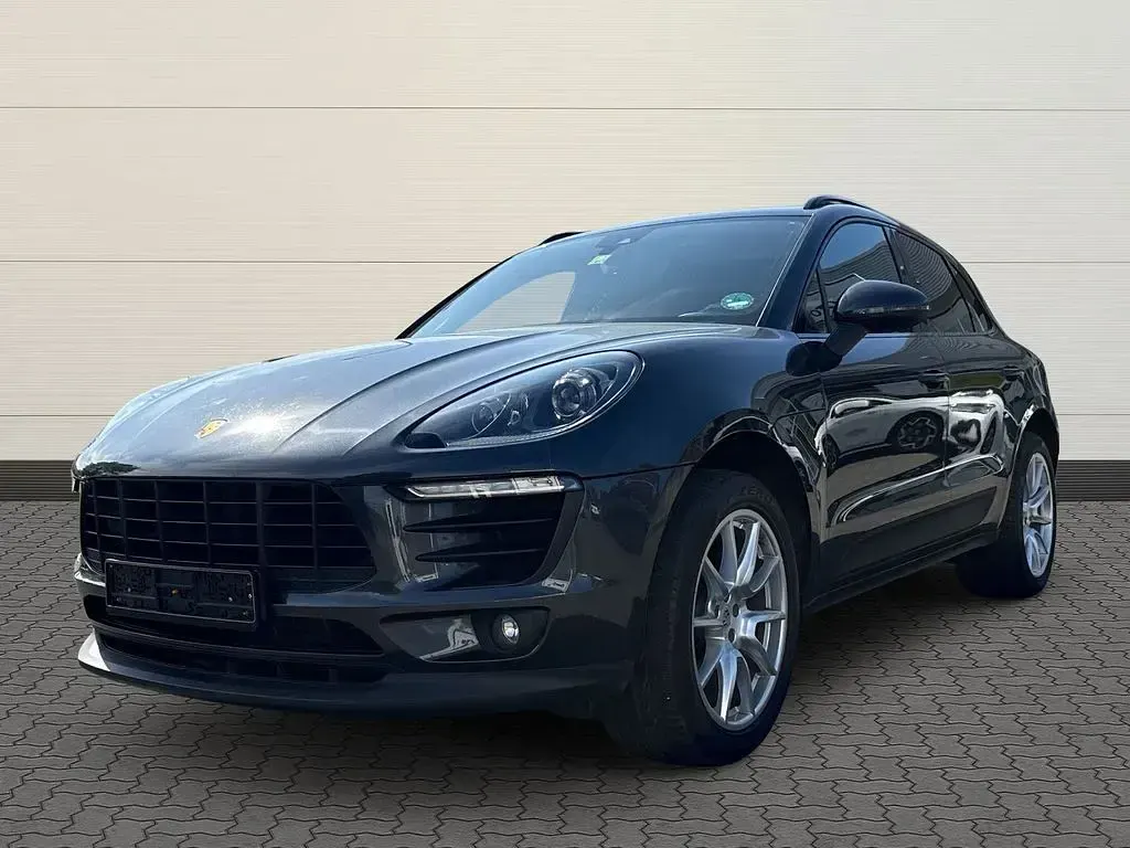 Usata Porsche Macan Basis 252 CV (185 kW) 2018 Grigio SUV