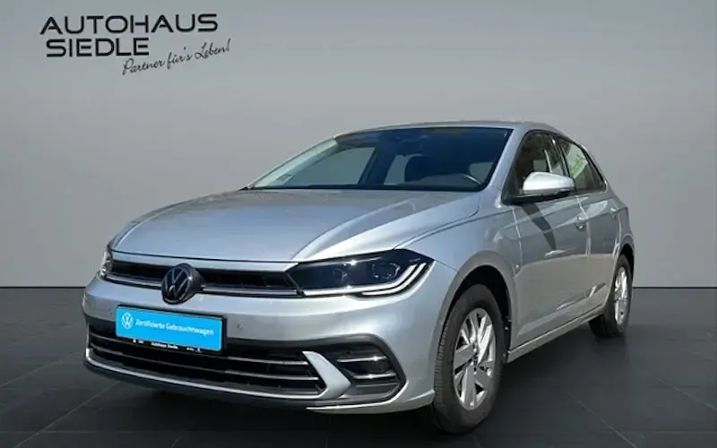 Gebraucht VW Polo Style 110 PS (80 kW) 2023 Silbern Kleinwagen