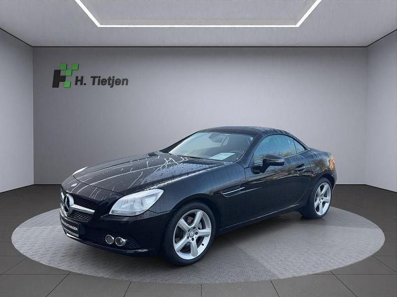 Schwarz Gebraucht 2014 Mercedes SLK200 Cabrio | 18.490 € (Guter Preis) - Bild 1/4