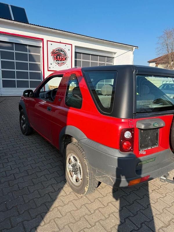 Gebraucht Land Rover Freelander 111 PS (81 kW) 2001 Rot SUV