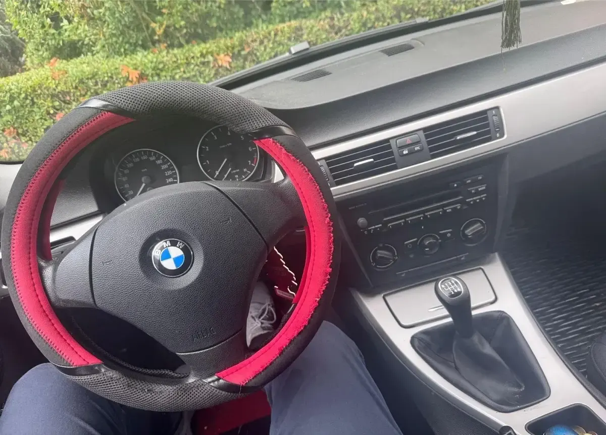 Brugt BMW 318 Basis 129 HK (94 kW) 2005 Sort Sedan