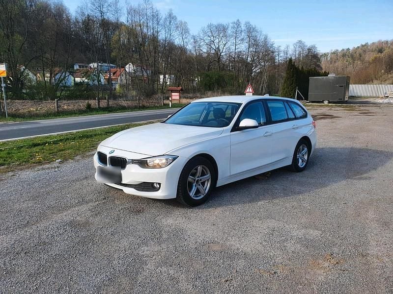 Gebraucht BMW 316 116 PS (85 kW) 2012 Weiß Kombi