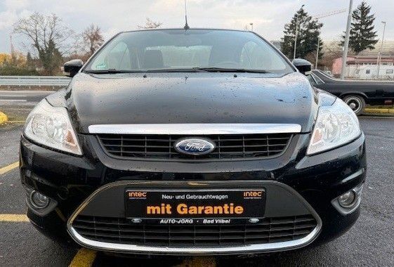 Schwarz Gebraucht 2011 Ford Focus Cabriolet Trend Cabrio | 5.790 € - Bild 1/4