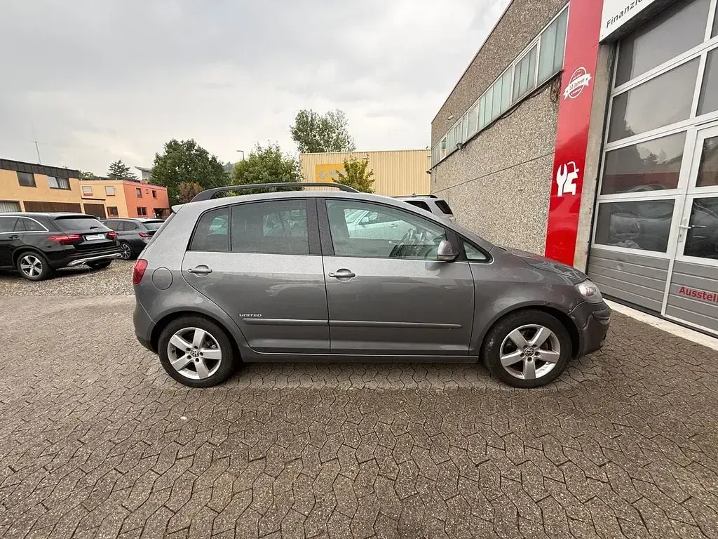 Gebraucht VW Golf V United 105 PS (77 kW) 2007 Grau Limousine