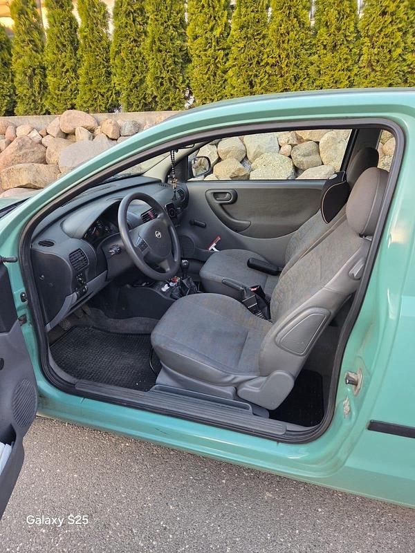Gebraucht Opel Corsa 65 PS (47 kW) 2001 Grün Kleinwagen
