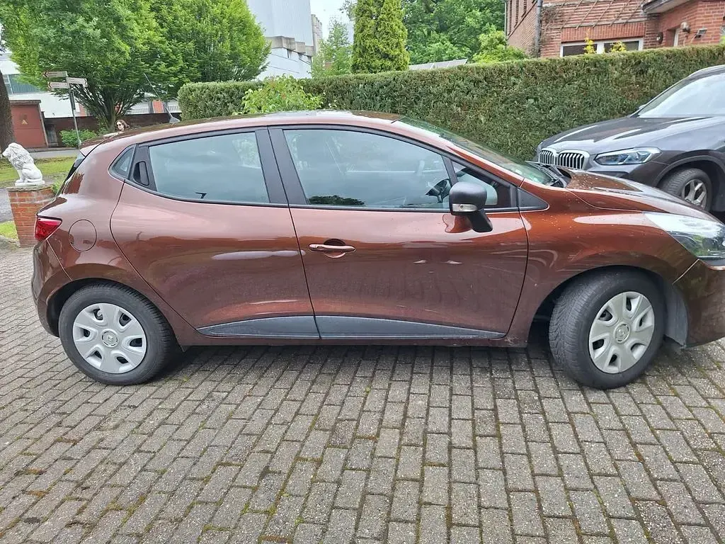 Gebraucht Renault Clio Experience 73 PS (53 kW) 2014 Braun Limousine