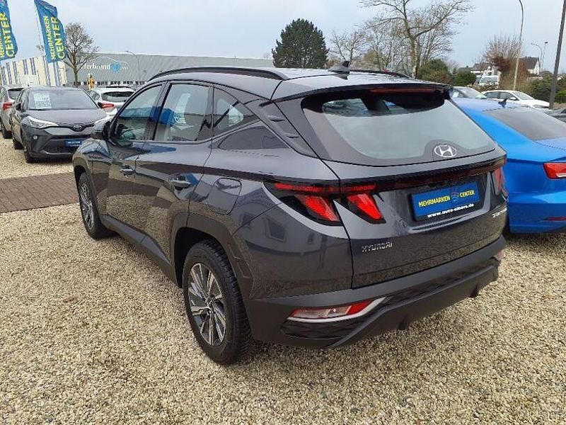 Gebraucht Hyundai Tucson 150 PS (110 kW) 2023 Grau SUV