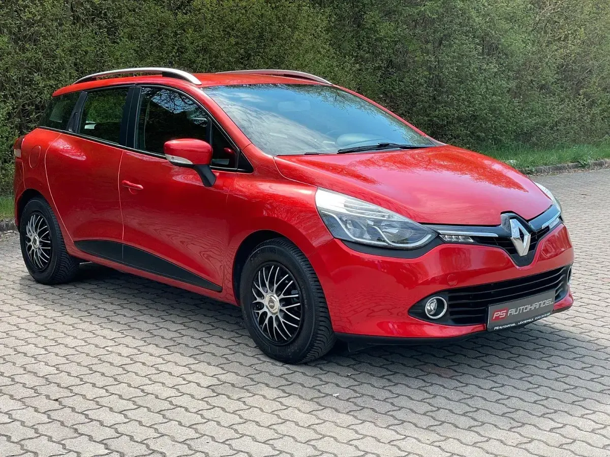 Gebraucht Renault Clio GrandTour Dynamique 90 PS (66 kW) 2013 Rot Kombi