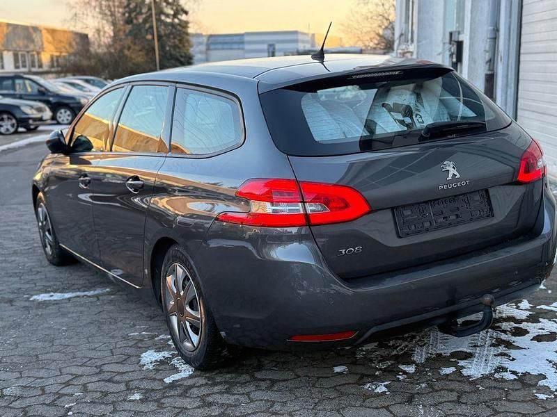 Gebraucht Peugeot 308 SW Active 131 PS (96 kW) 2017 Kombi