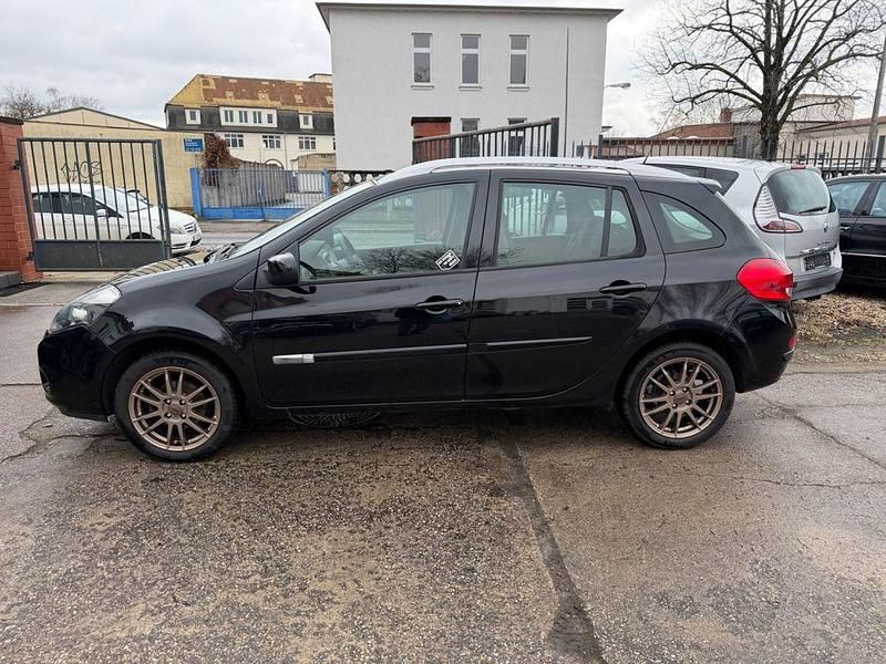 Gebraucht Renault Clio IV 103 PS (75 kW) 2012 Kombi