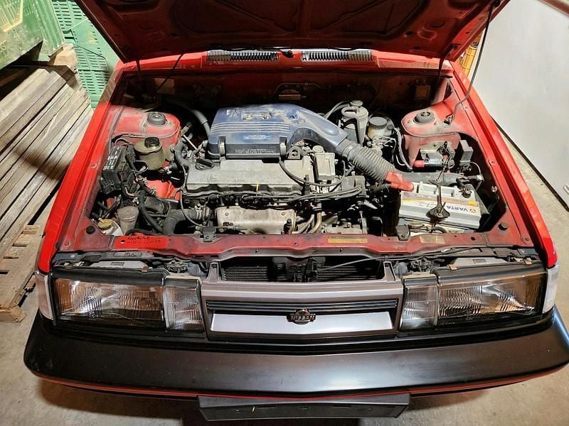 Gebraucht Nissan Sunny 90 PS (66 kW) 1990 Rot Coupé