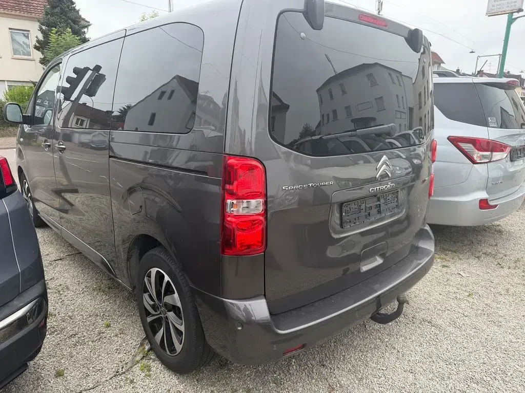 Gebraucht Citroën Spacetourer 179 PS (131 kW) 2022 Braun Van / Kleinbus