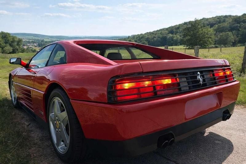 Gebraucht Ferrari 348 300 PS (220 kW) 1993 Rot Cabrio