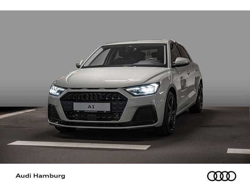 Silber Neu 2025 Audi A1 Sportback Advanced Plus Kleinwagen | 29.914 € (Guter Preis) - Bild 1/4