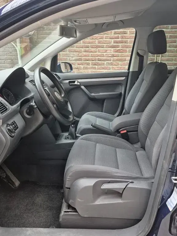 Gebraucht VW Touran Trendline 116 PS (85 kW) 2006 Blau Van / Kleinbus