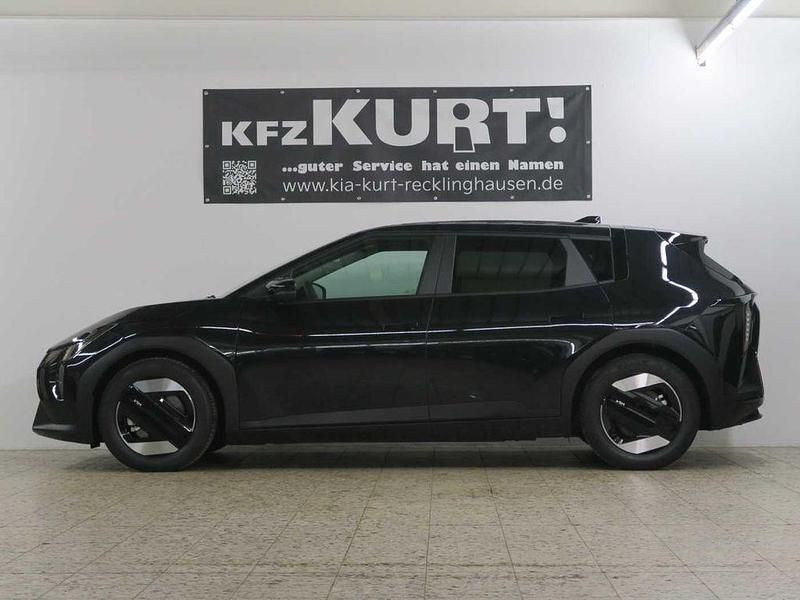 Neu Kia EV4 150 kW (204 PS) 2026 Schwarz Kleinwagen