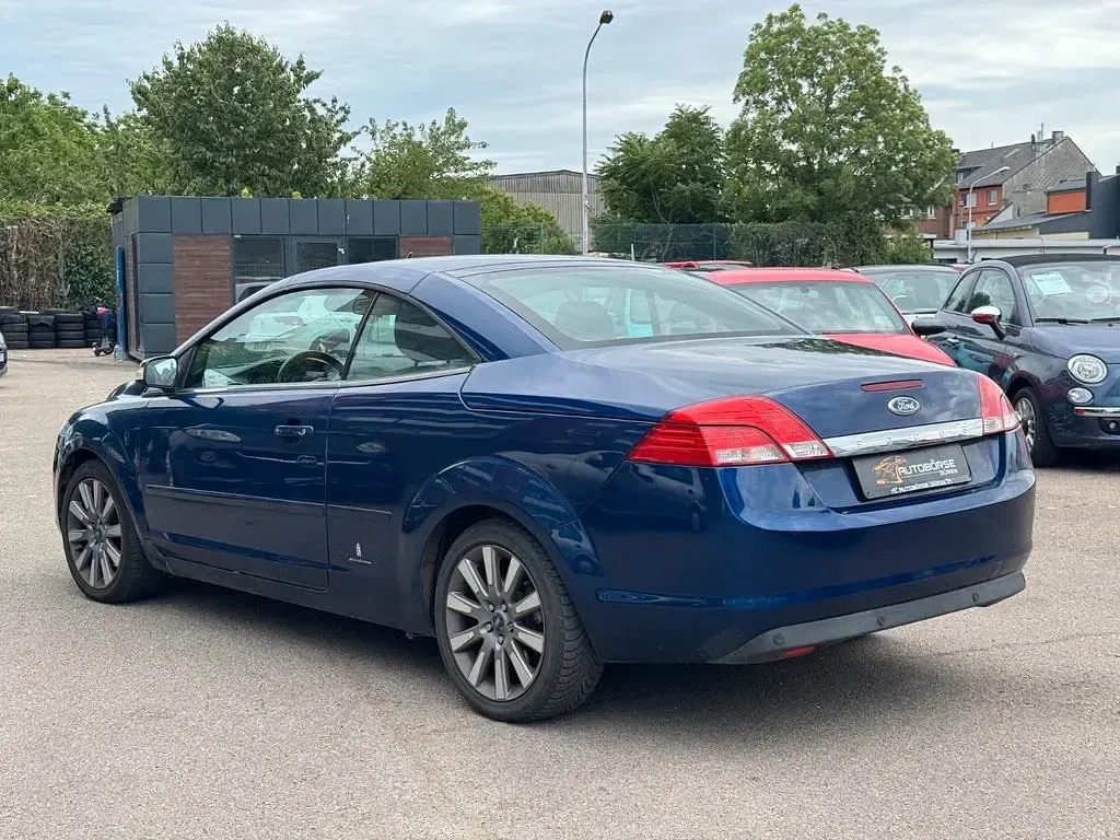 Gebraucht Ford Focus Cabriolet 145 PS (106 kW) 2009 Blau Cabrio
