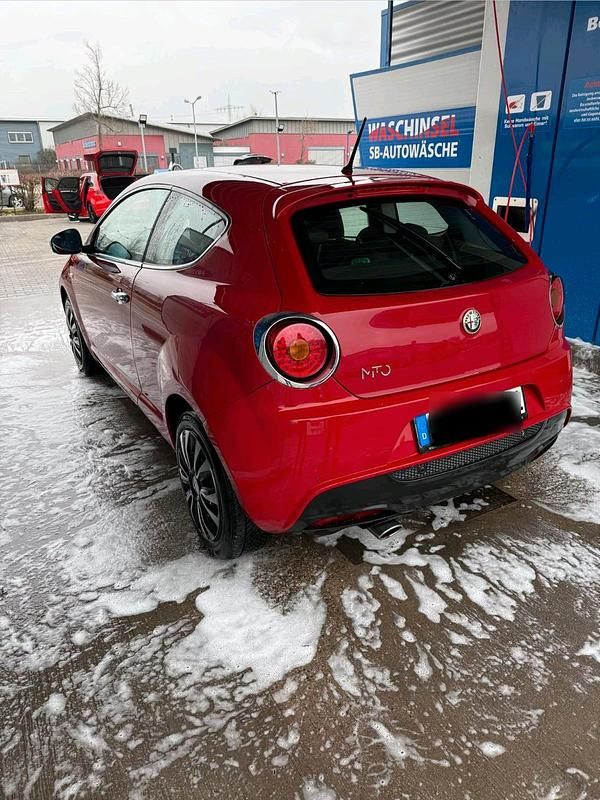 Gebraucht Alfa Romeo MiTo 95 PS (69 kW) 2010 Rot Kleinwagen