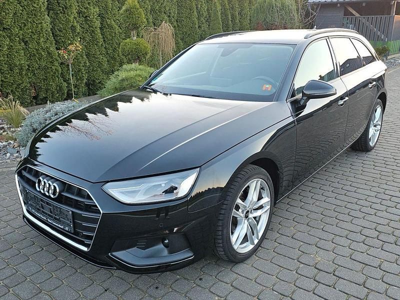 Schwarz Gebraucht 2021 Audi A4 Basis Kombi | 21.760 € (Superpreis) - Bild 1/4