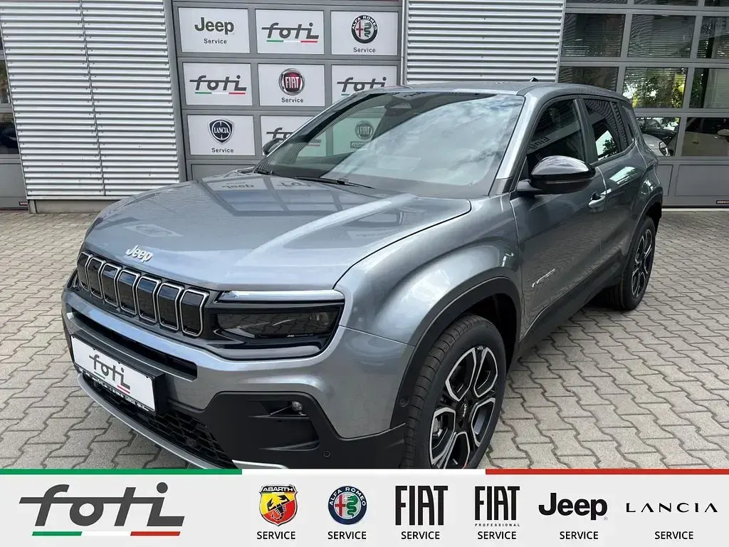 Neu Jeep Avenger Summit 110 PS (80 kW) 2026 Grau SUV