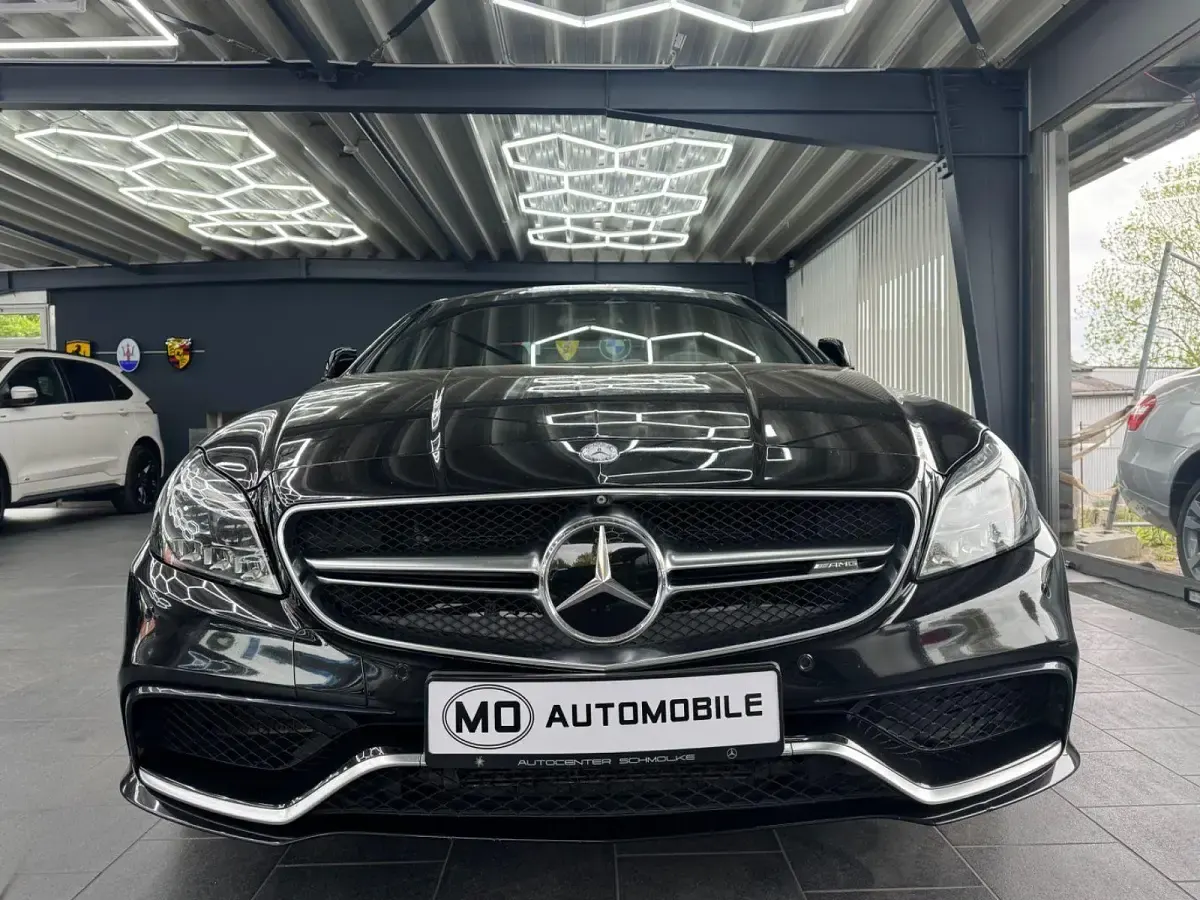 Gebraucht Mercedes CLS63 AMG AMG 557 PS (409 kW) 2015 Schwarz Coupé