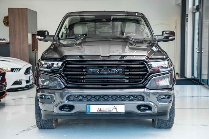 Gebraucht Dodge Ram Limited 401 PS (294 kW) 2019 Grau Abholung