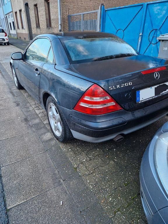Gebraucht Mercedes SLK200 136 PS (100 kW) 2000 Blau Cabrio