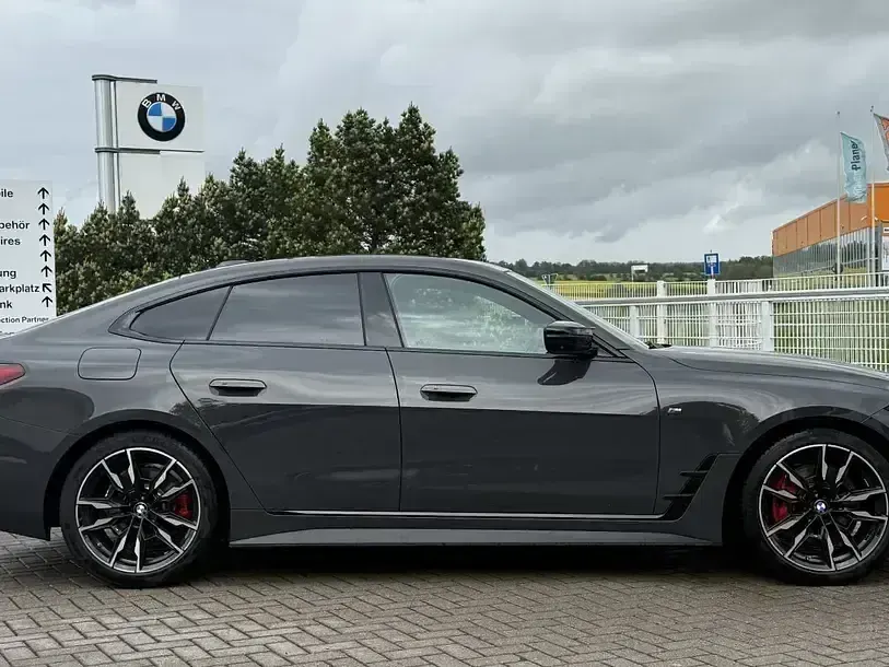 Gebraucht BMW M440 M Sport 374 PS (275 kW) 2023 Grau Limousine