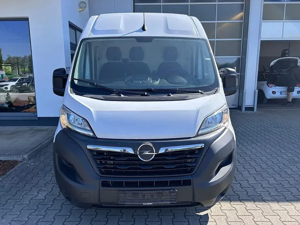 Gebraucht Opel Movano 140 PS (102 kW) 2023 Weiß Van
