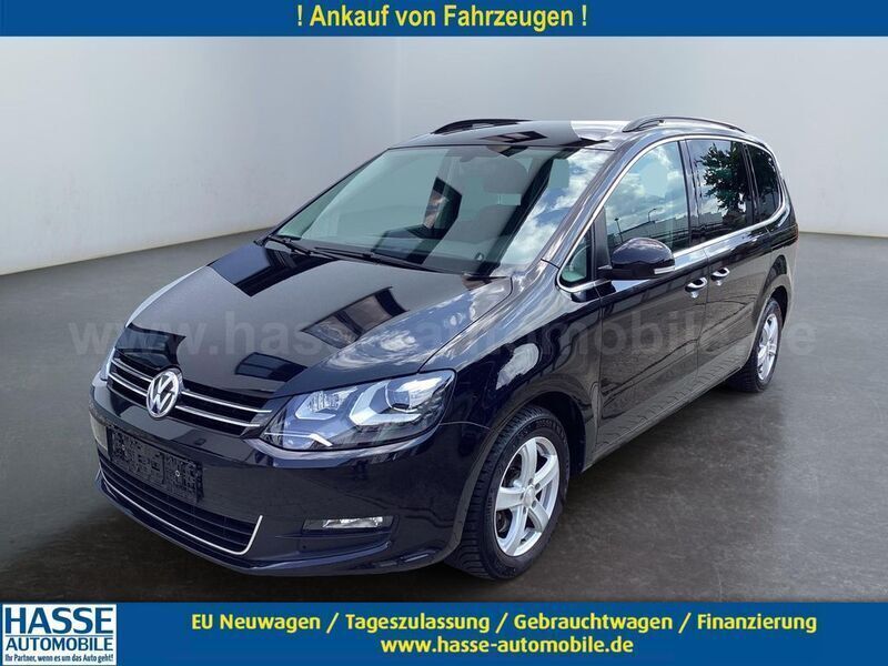 Schwarz metallic Gebraucht 2018 VW Sharan Comfortline Van / Kleinbus | 20.899 € (Guter Preis) - Bild 1/4