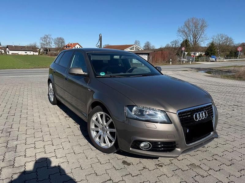 Gebraucht Audi A3 S-line plus 125 PS (91 kW) 2011 Grau Kleinwagen