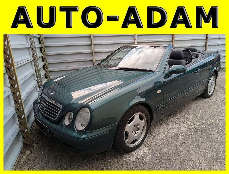 Grün Gebraucht 1999 Mercedes CLK320 Cabrio | 3.650 € - Bild 1/4