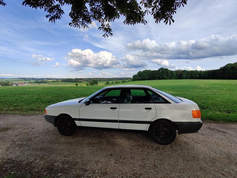 Gebraucht Audi 80 75 PS (55 kW) 1987 Weiß Limousine