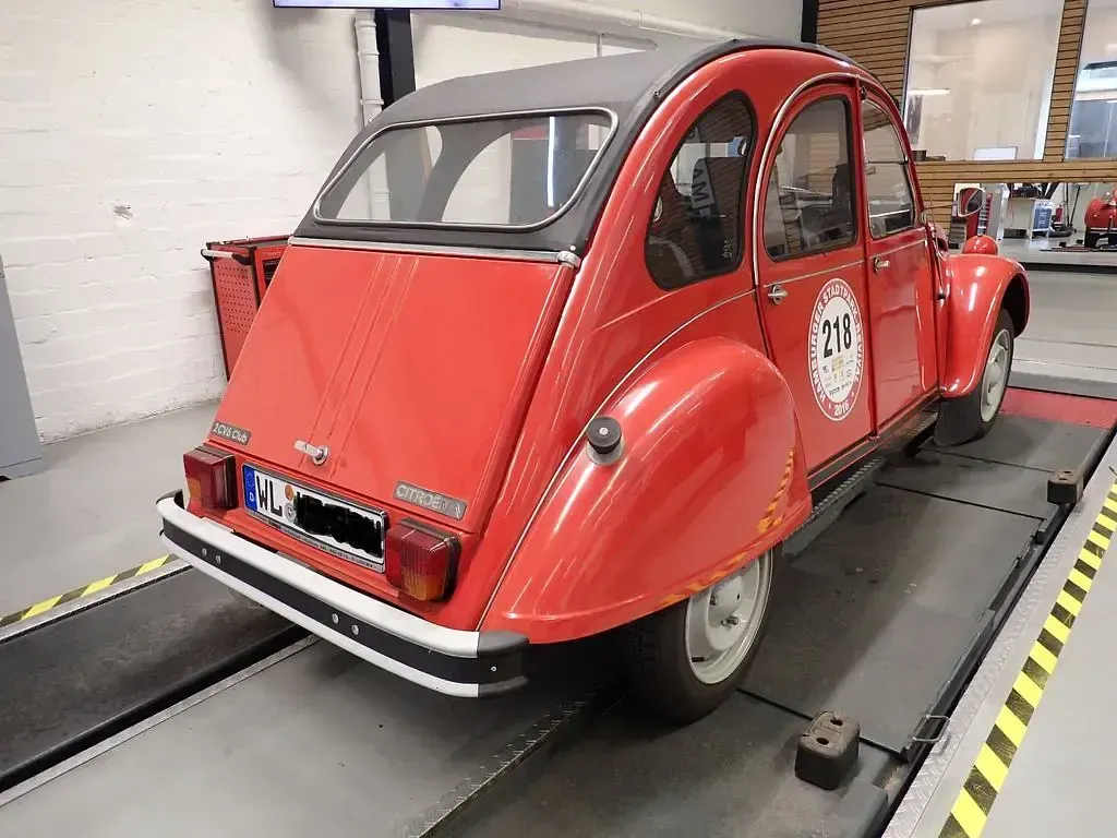 Gebraucht Citroën 2CV 27 PS (19 kW) 1987 Rot Limousine