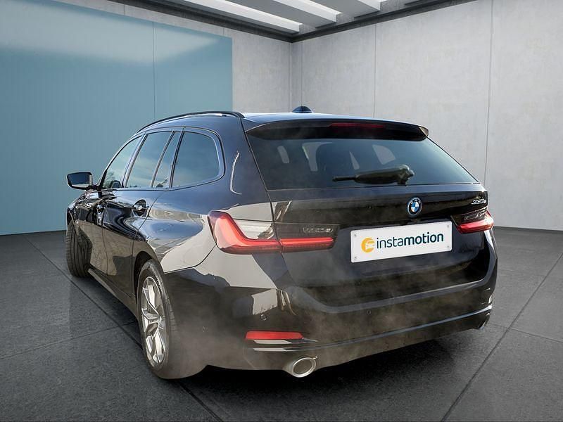 Gebraucht BMW 330e 292 PS (214 kW) 2022 Schwarz Kombi