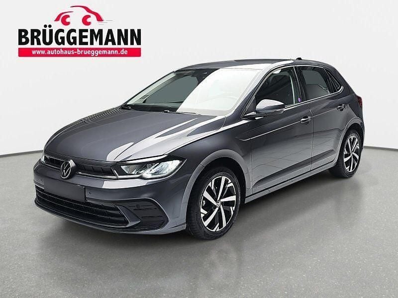 Grau Gebraucht 2024 VW Polo Life Kleinwagen | 20.490 € (Fairer Preis) - Bild 1/4