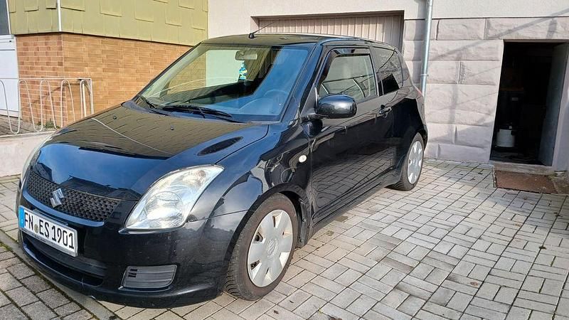 Schwarz Gebraucht 2008 Suzuki Swift Club Limousine | 1.900 € (Guter Preis) - Bild 1/4