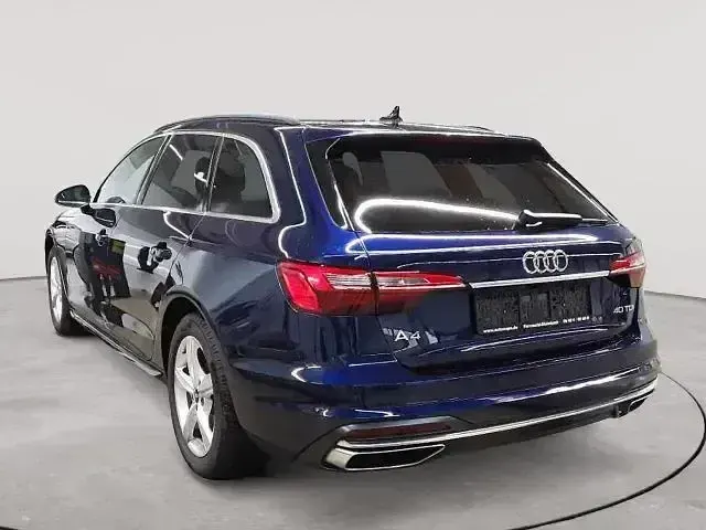 Gebraucht Audi A4 Advanced 204 PS (150 kW) 2024 Andere Kombi