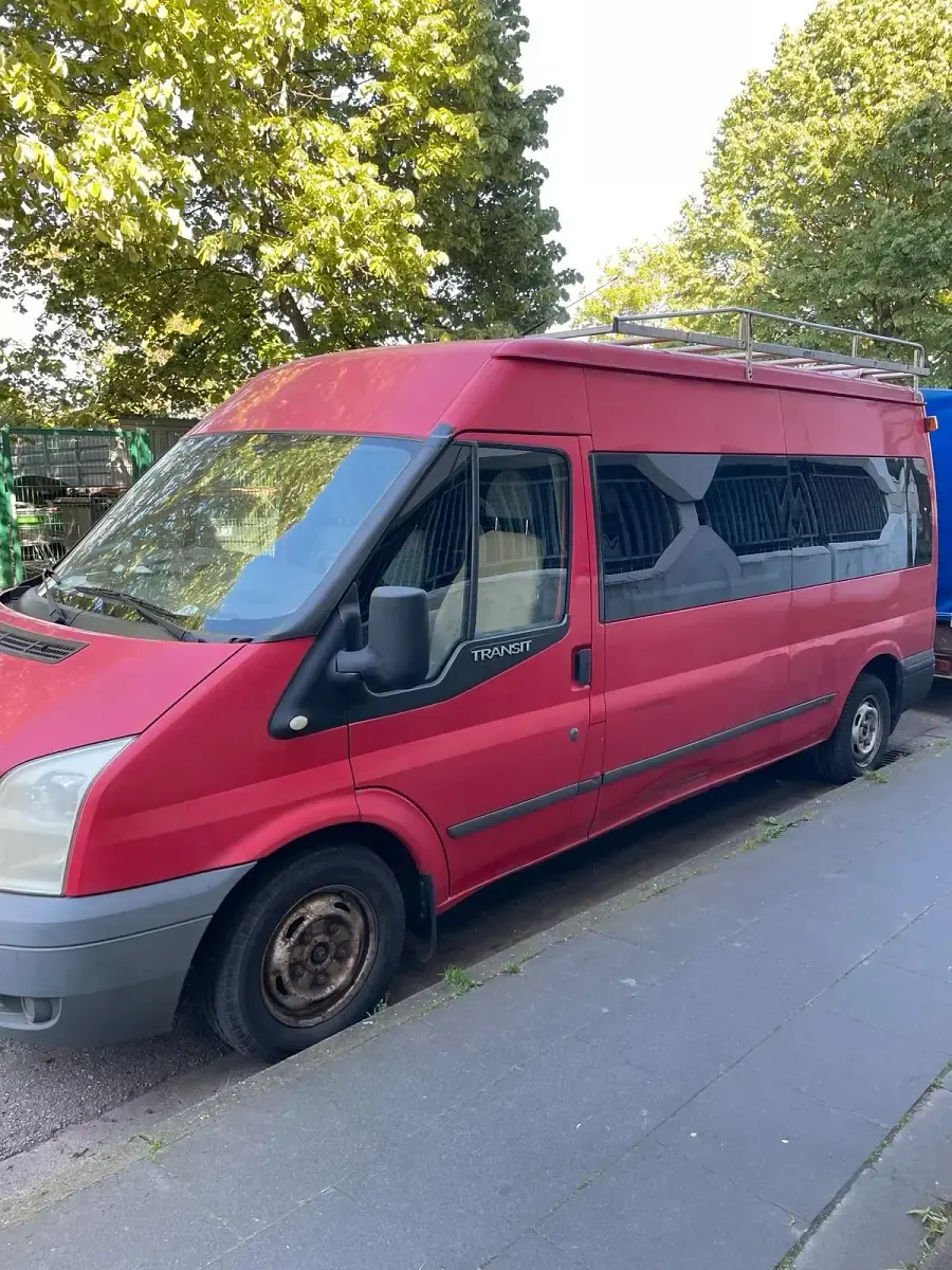 Usata Ford Transit 2010 Rosso Monovolume