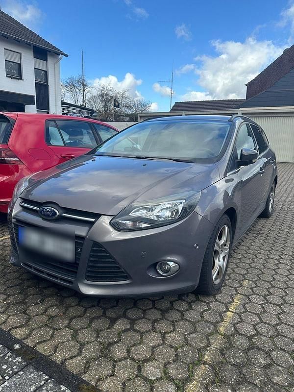 Brugt Ford Focus 125 HK (91 kW) 2012 Grå Stationcar