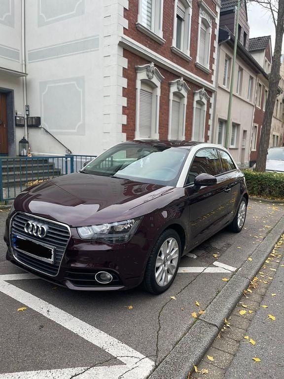 Violett Gebraucht 2014 Audi A1 Attraction Kleinwagen | 11.990 € (Fairer Preis) - Bild 1/4