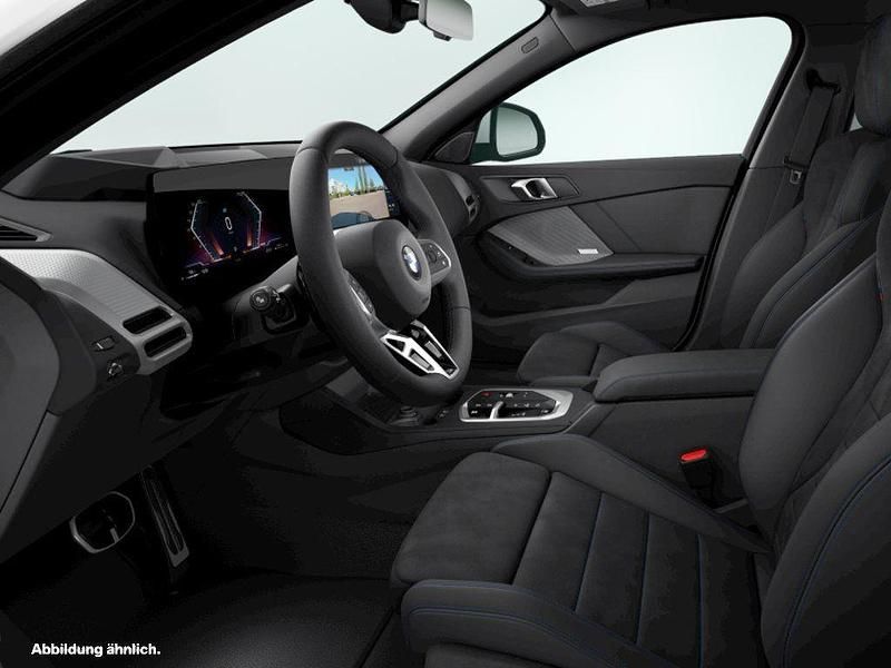 Gebraucht BMW 123 Shadowline 204 PS (150 kW) 2025 Alpinweiss Kleinwagen