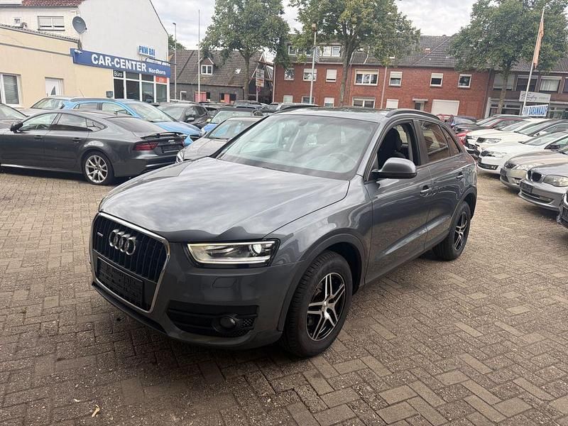 Grau Gebraucht 2013 Audi Q3 Comfort SUV | 16.999 € (Fairer Preis) - Bild 1/4
