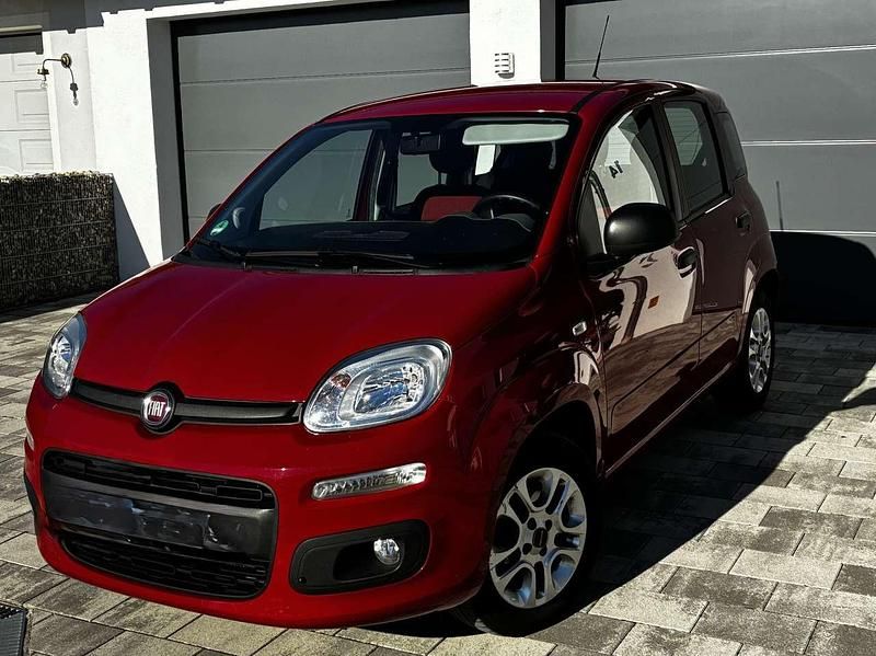 Rot Gebraucht 2015 Fiat Panda Easy Kleinwagen | 5.500 € (Guter Preis) - Bild 1/4