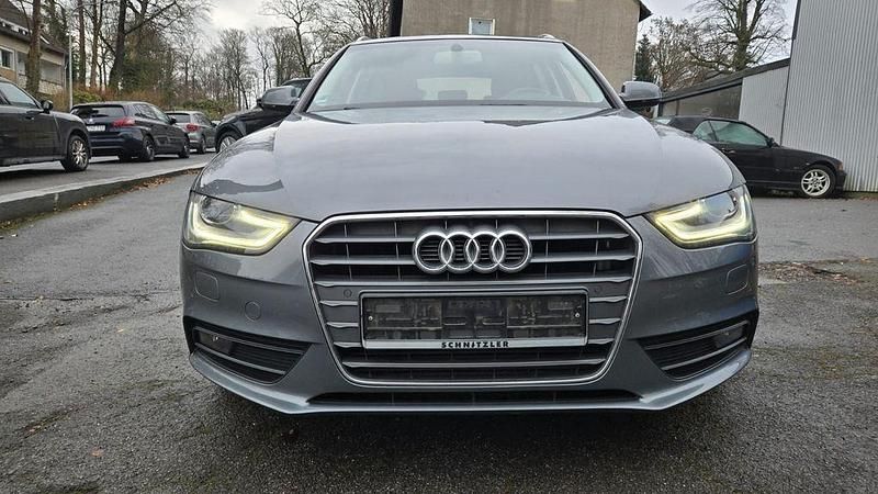 Gebraucht Audi A4 Ambiente 150 PS (110 kW) 2013 Grau Kombi
