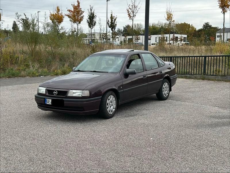 Gebraucht 1994 Opel Vectra Limousine | 1.650 € - Bild 1/4